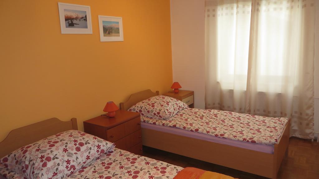 Apartamento Hisa Lescer Kobarid Exterior foto